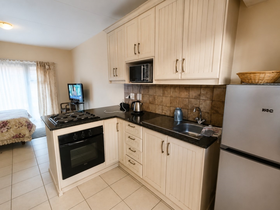 1 Bedroom Property for Sale in Vredenhof Sh Free State